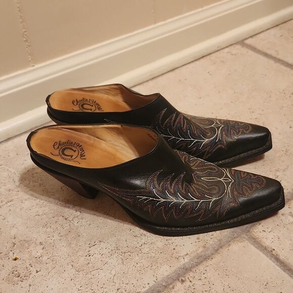 Charlie 1 Horse Black Embroidered Leather Heeled Mules Made in Brazil Size 8B - Picture 1 of 12